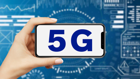 我国5G用户累计达7.71亿户 5G基站总数达328.2万个