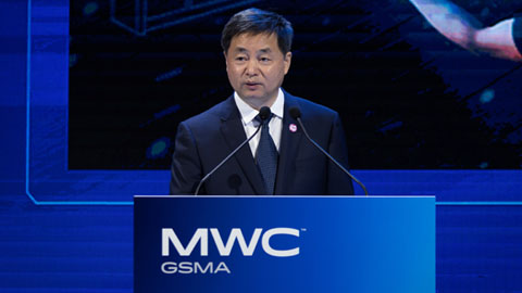 中国电信柯瑞文:新型云网宽带基础设施发展形成三个趋势