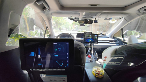 实探北京无人驾驶出租车：像“老司机”开车 价格更优惠