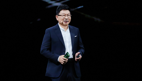 ̤����ǰ �ճ��� HUAWEI Mate 90ϵ���ذ�����