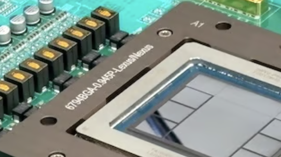 OpenAI ���� Jalapeno оƬ���ܳ�ԽӢΰ�� GB300