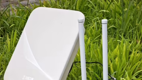 中国广电完成行业首例 5G 700MHz“全网通”便携式基站接入验证,正式接入国家应急保障体系