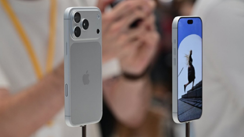 �������ˣ�iPhone������Ԥ��ʷ��ǰ�������䡱�����۰�Сʱ�������þ�δ����